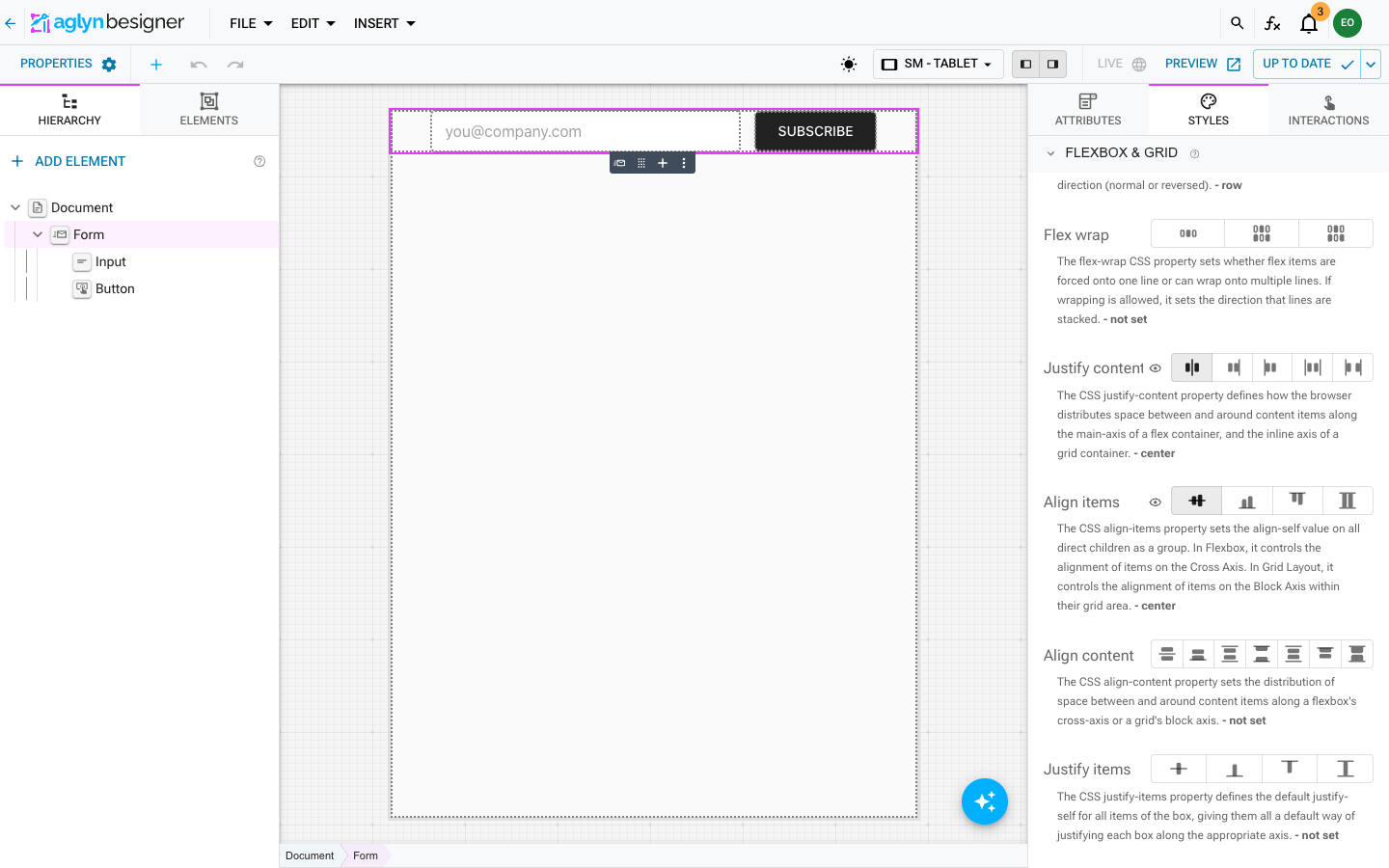 The Form selected at the SM breakpoint, with Flexbox & Grid showing Flex direction row, Justify content center and Align items center
